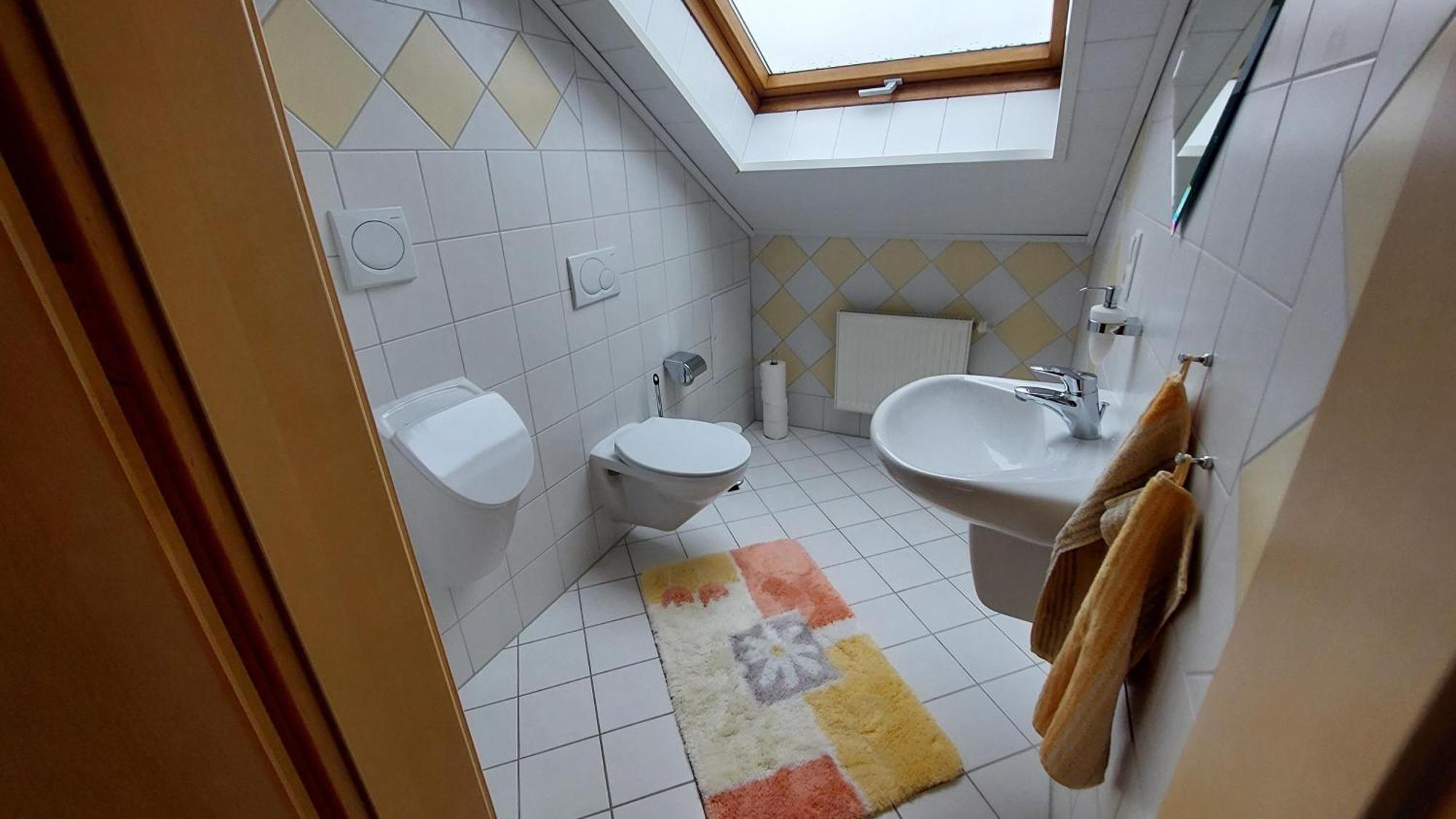 Ferienwohnung Rhens Am Rhein Екстериор снимка